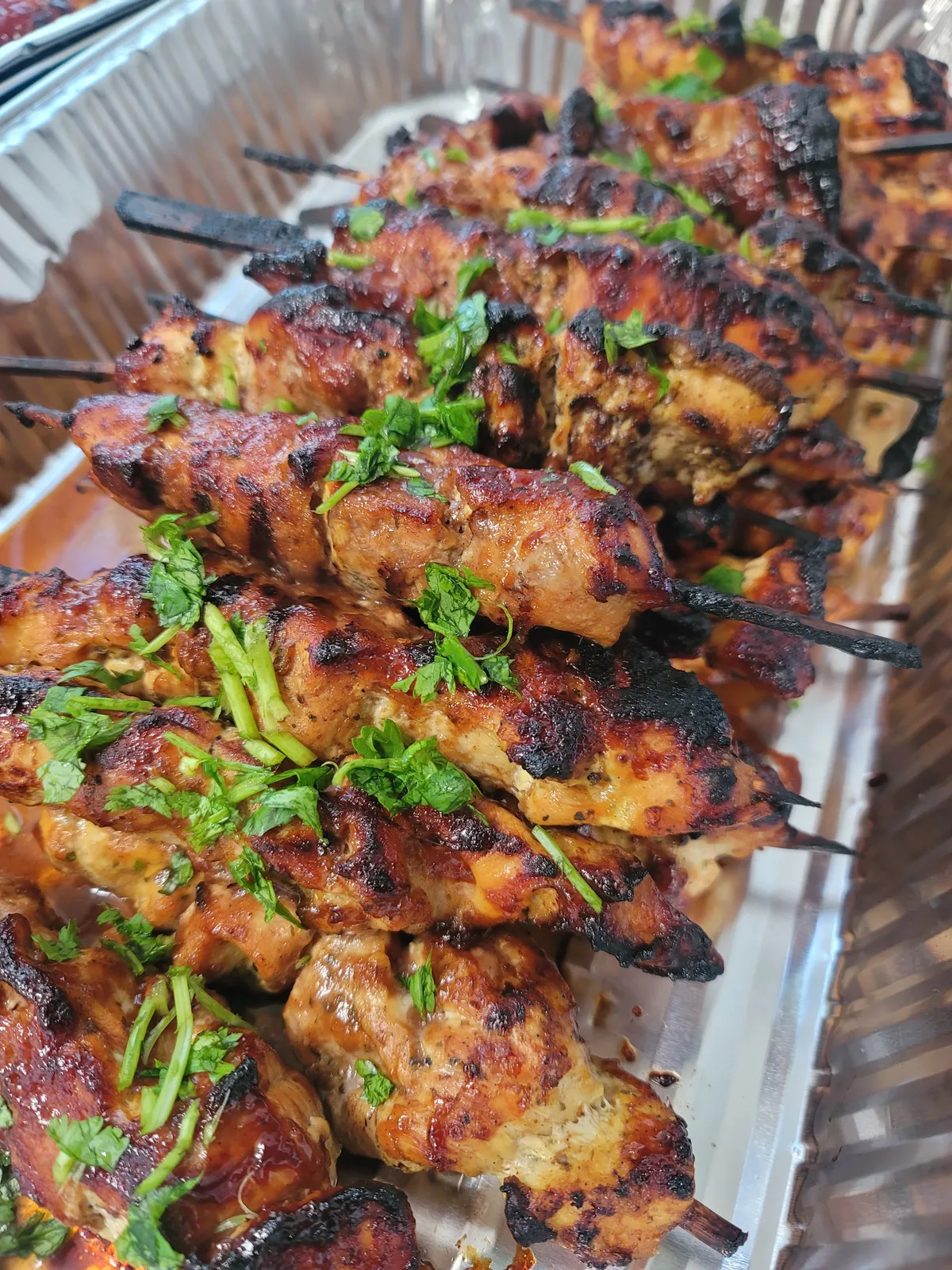 BUFFET-STYLE: PINCHOS / GRILLED CHICKEN KEBOBS -48 EA